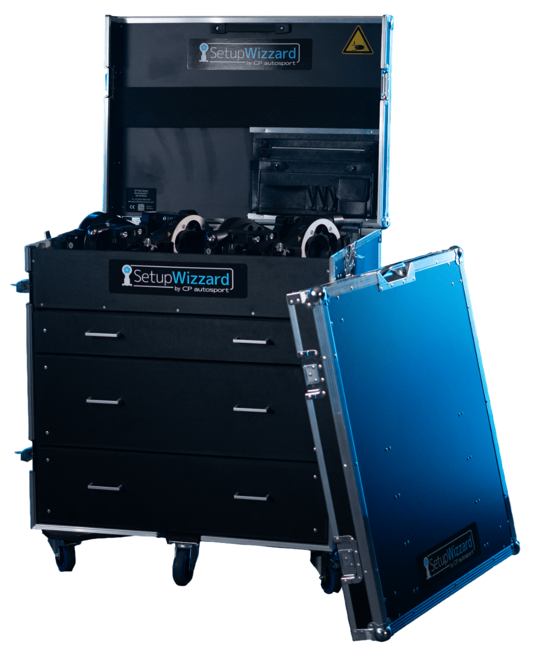 SetupWizzard Flightcase auf Rollen mit geöffnetem Deckel und ausklappbarem Seitenfach für mobilen Einsatz